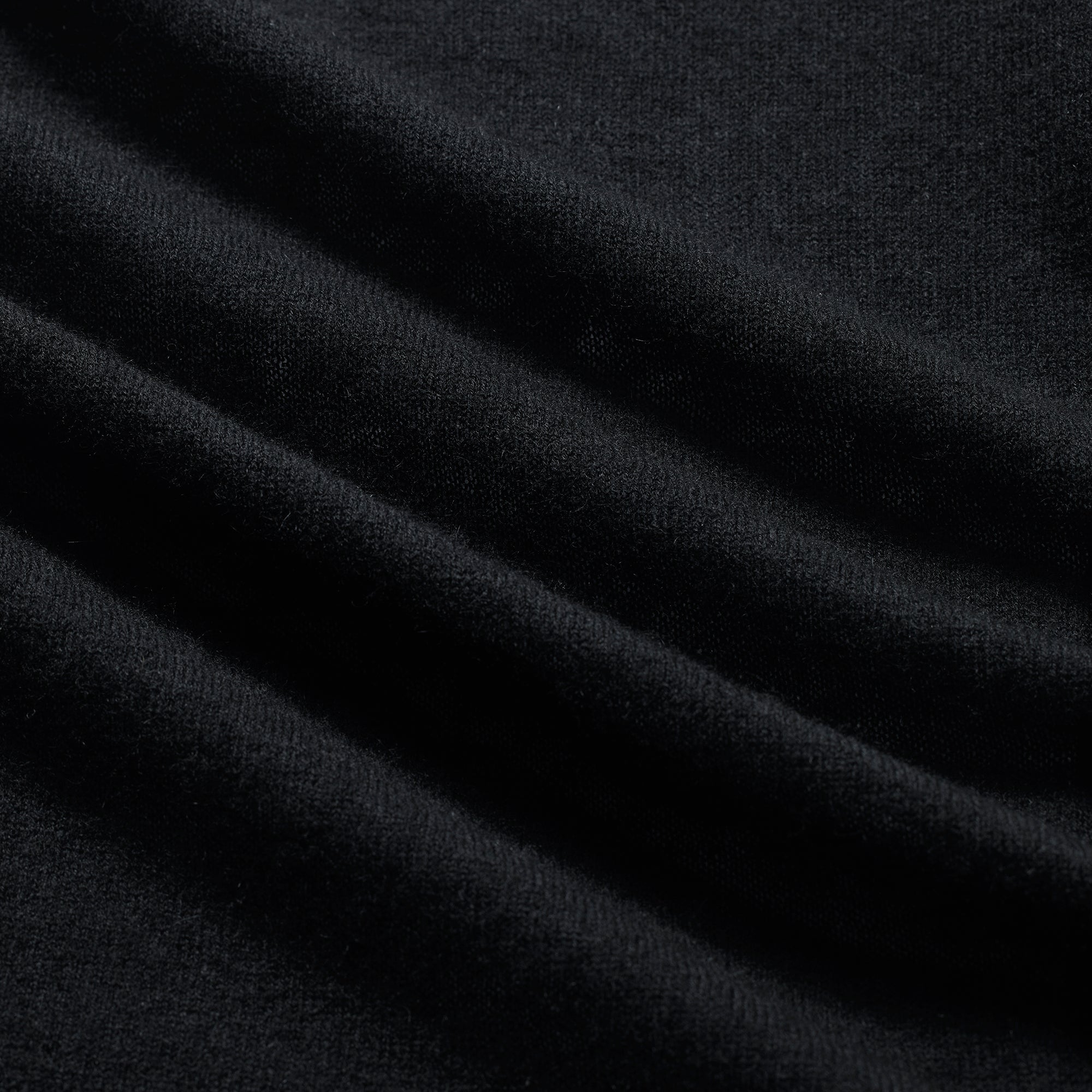 TEE - Image 4