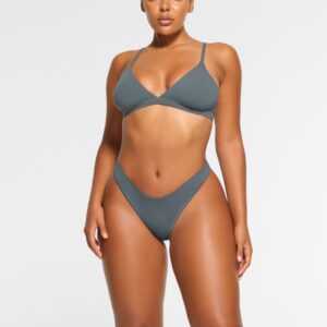 DIPPED THONG