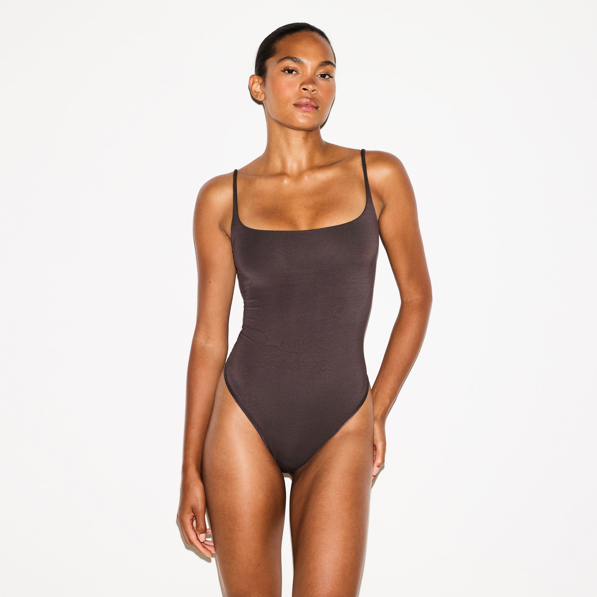 SCOOP NECK BODYSUIT