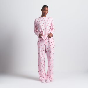 LONG SLEEVE T-SHIRT AND LOOSE PANT SET