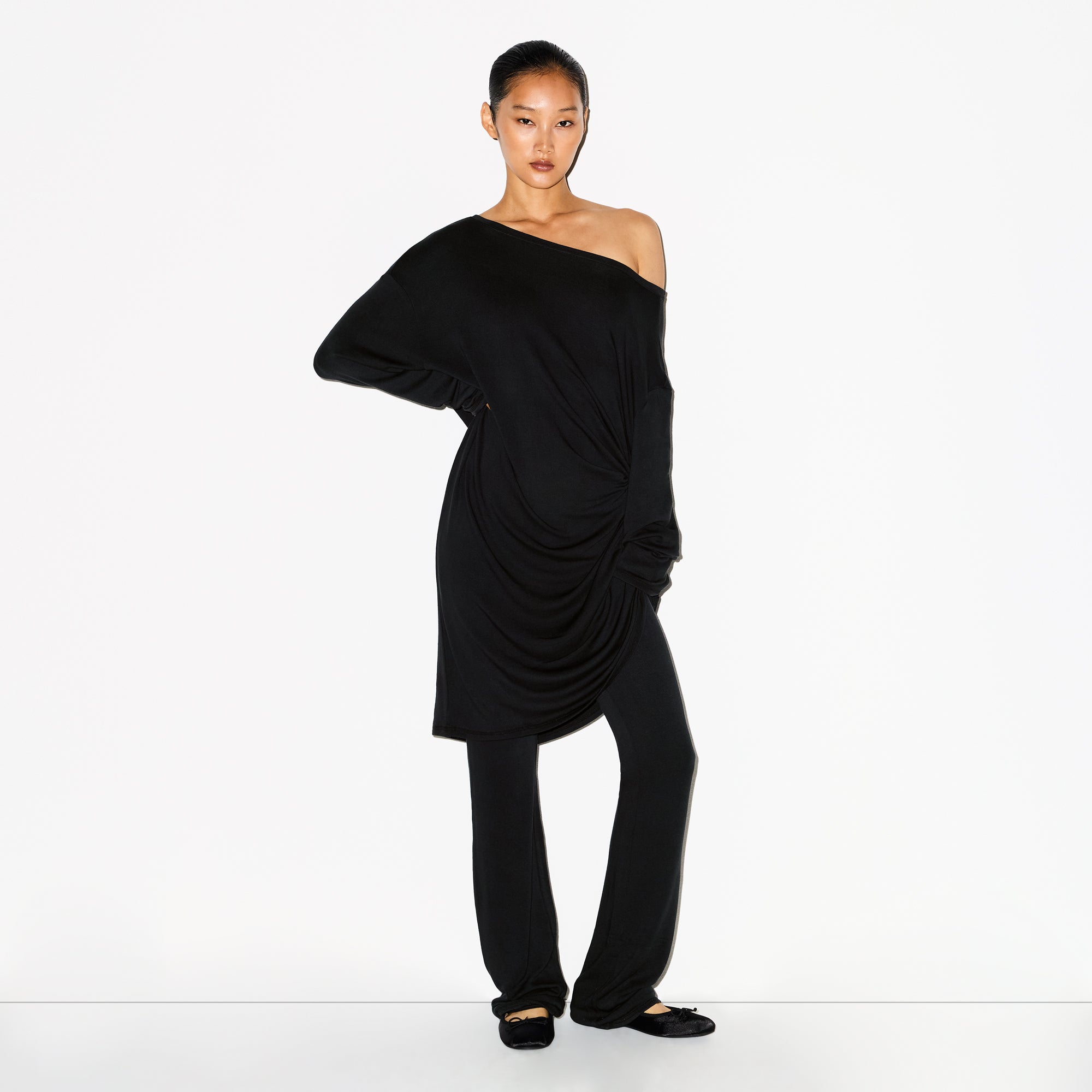 LONG SLEEVE TUNIC