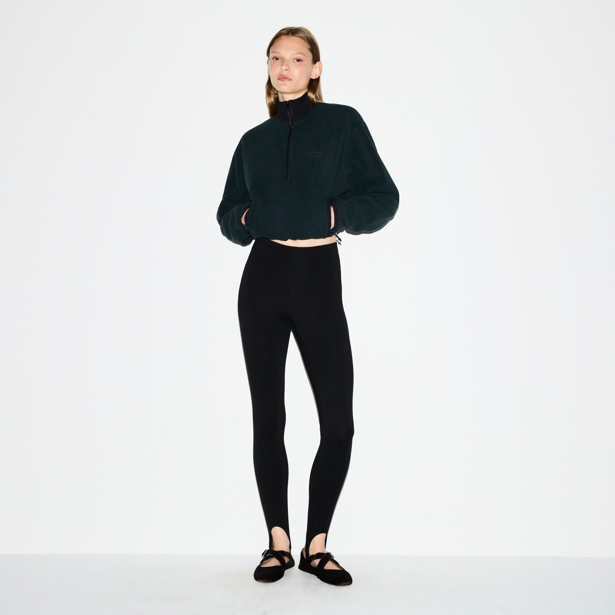 HALF ZIP PULLOVER