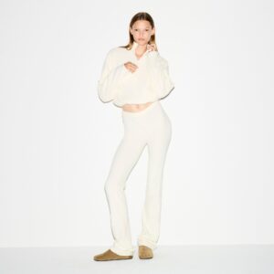 HALF ZIP PULLOVER