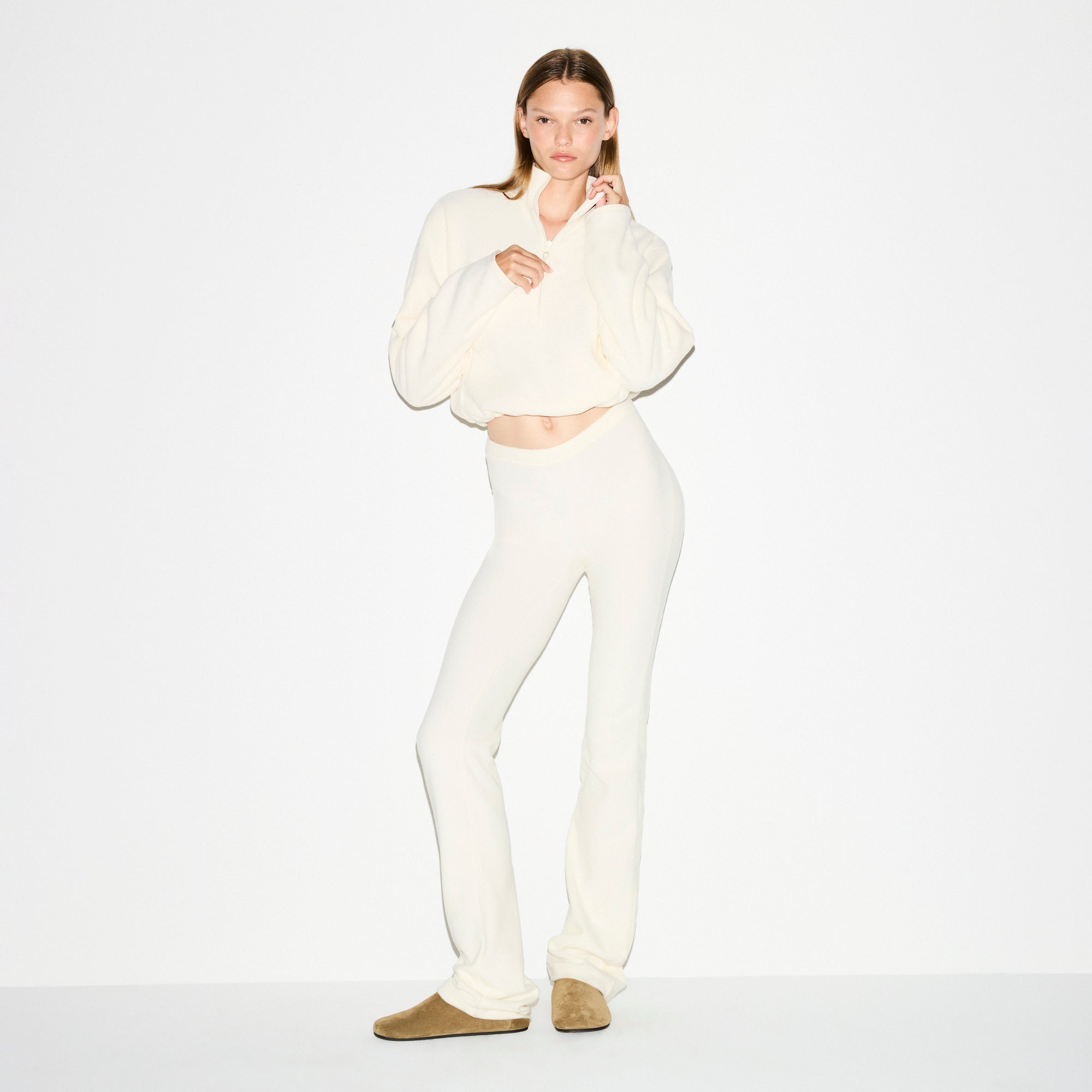 HALF ZIP PULLOVER