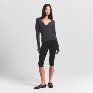 RIBBED LONG SLEEVE TOP