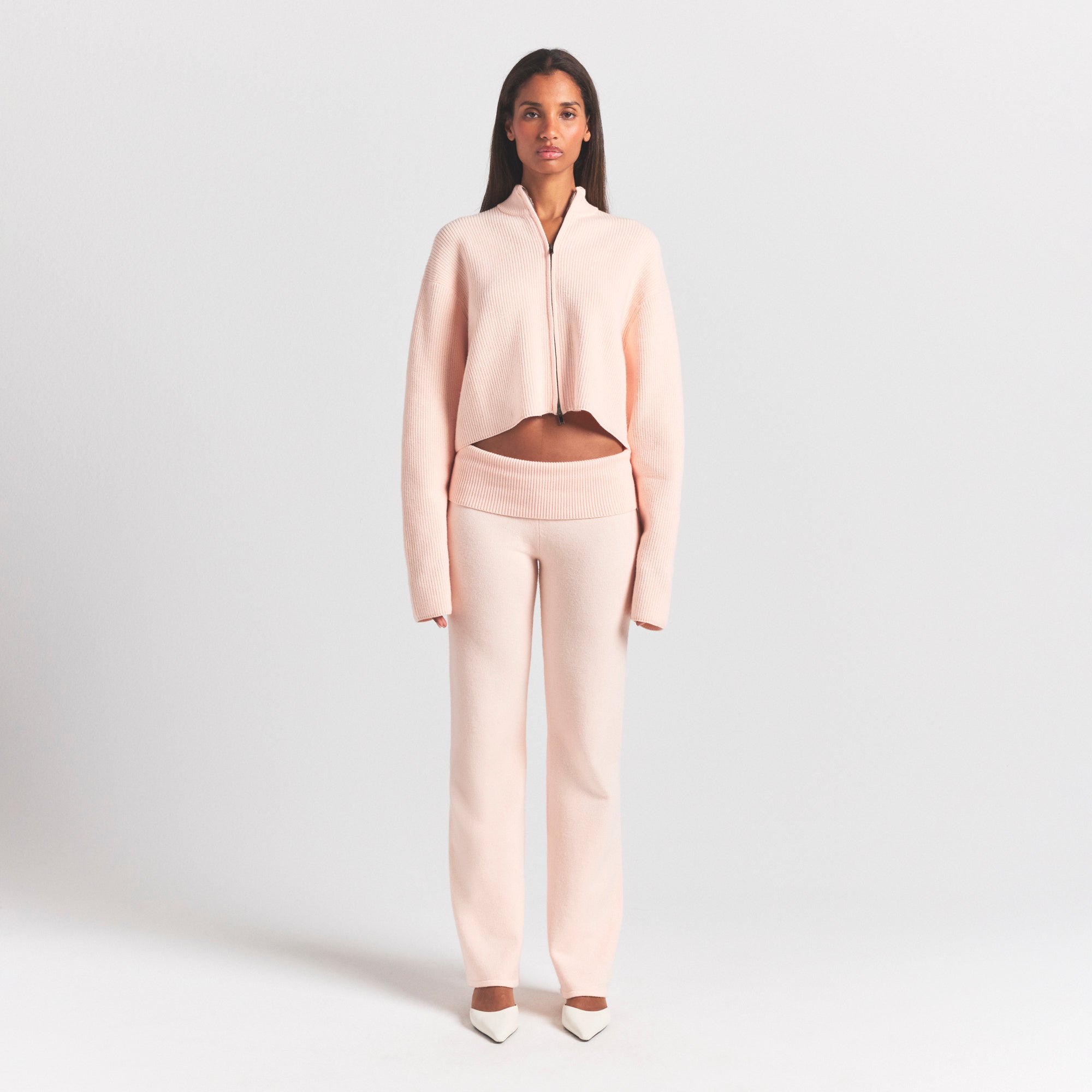 RIBBED MOCK NECK ZIP UP