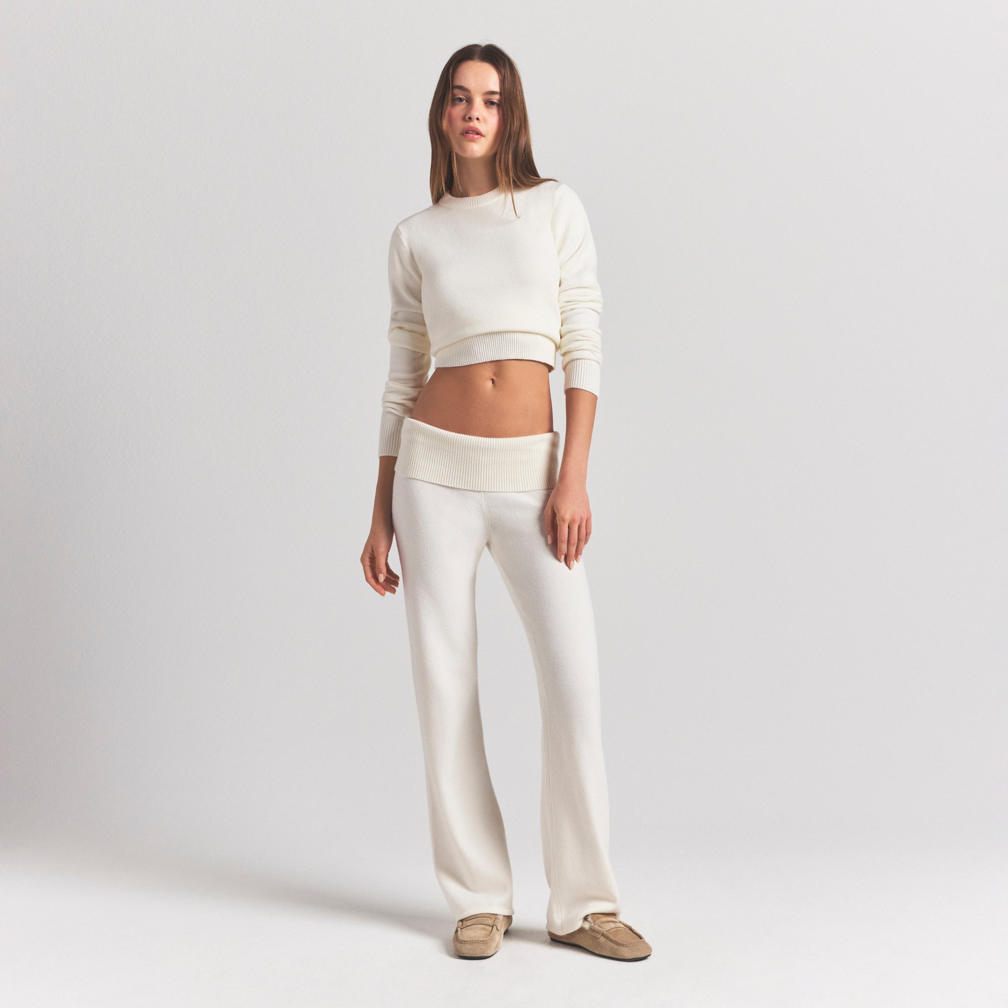 RIBBED LONG SLEEVE FITTED CREW NECK - Image 5