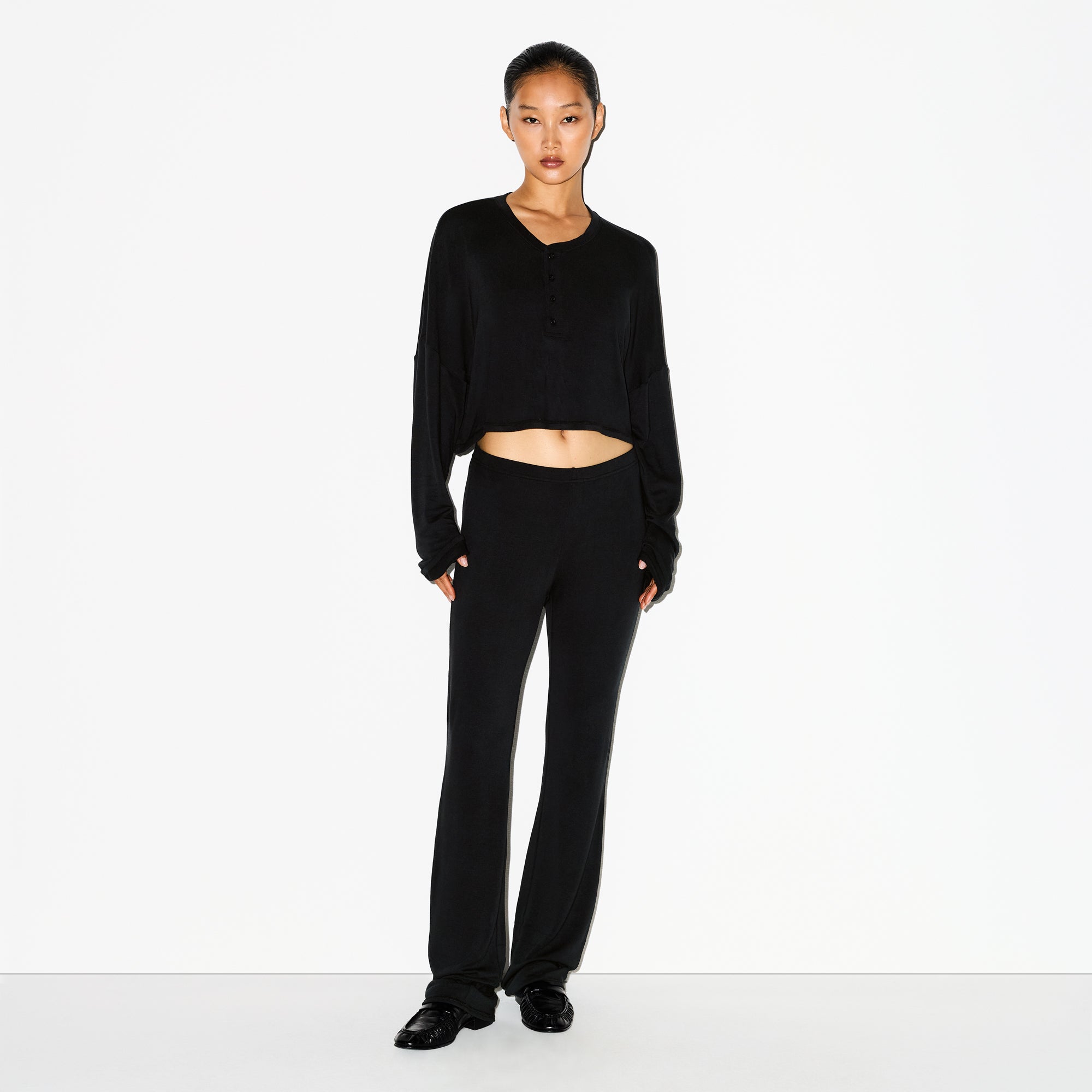 CROPPED HENLEY