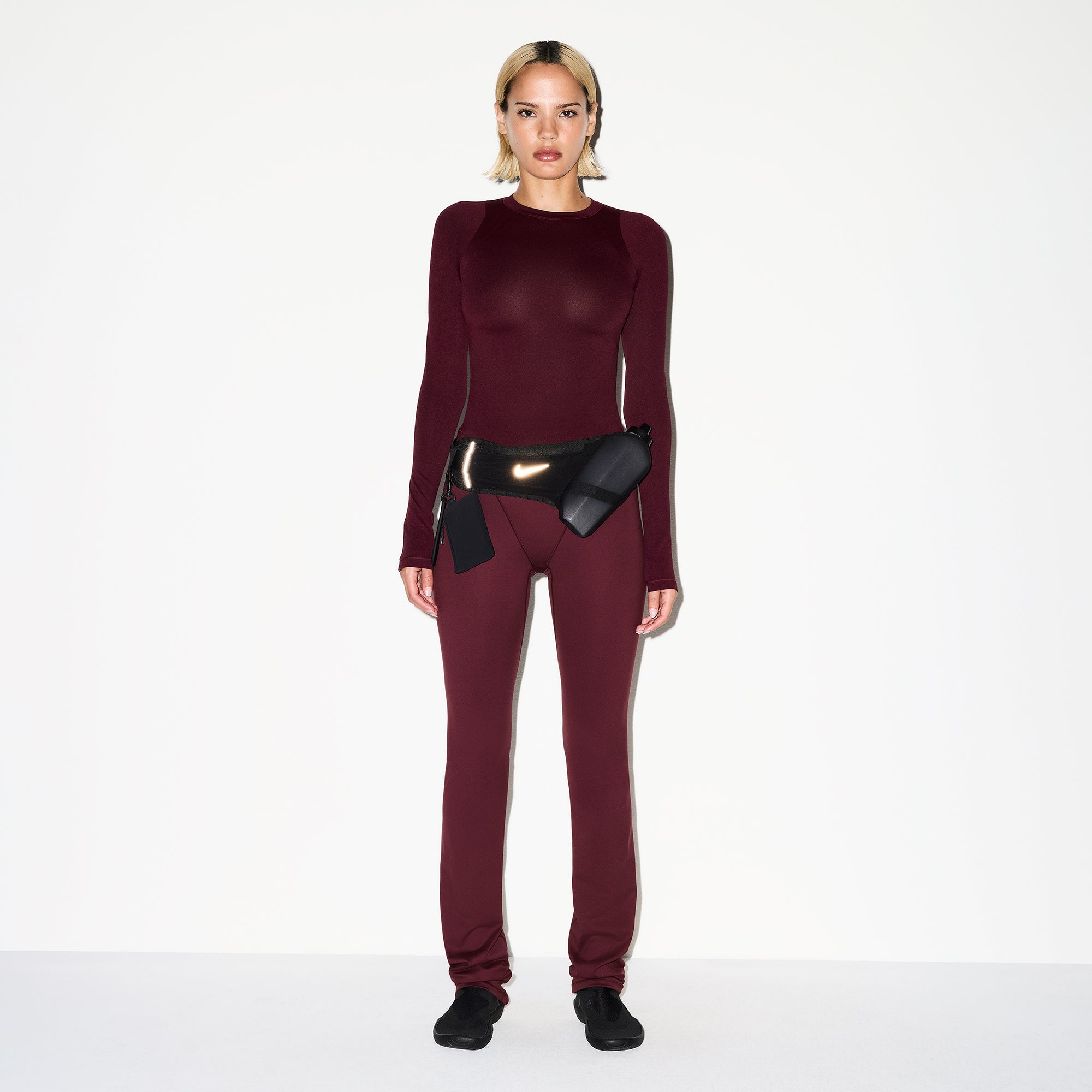 LONG SLEEVE CREW NECK TOP