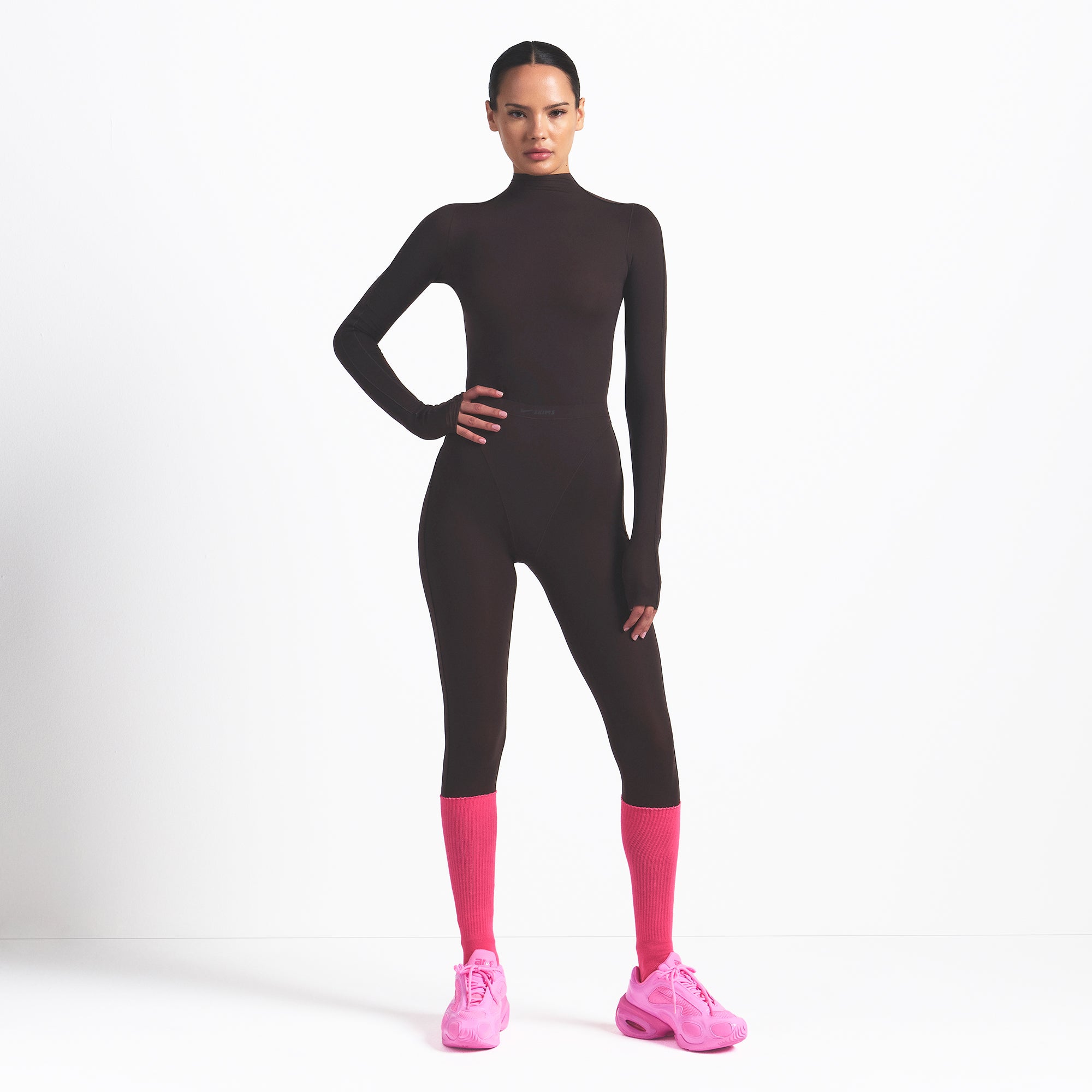 MOCK NECK LONG SLEEVE TOP