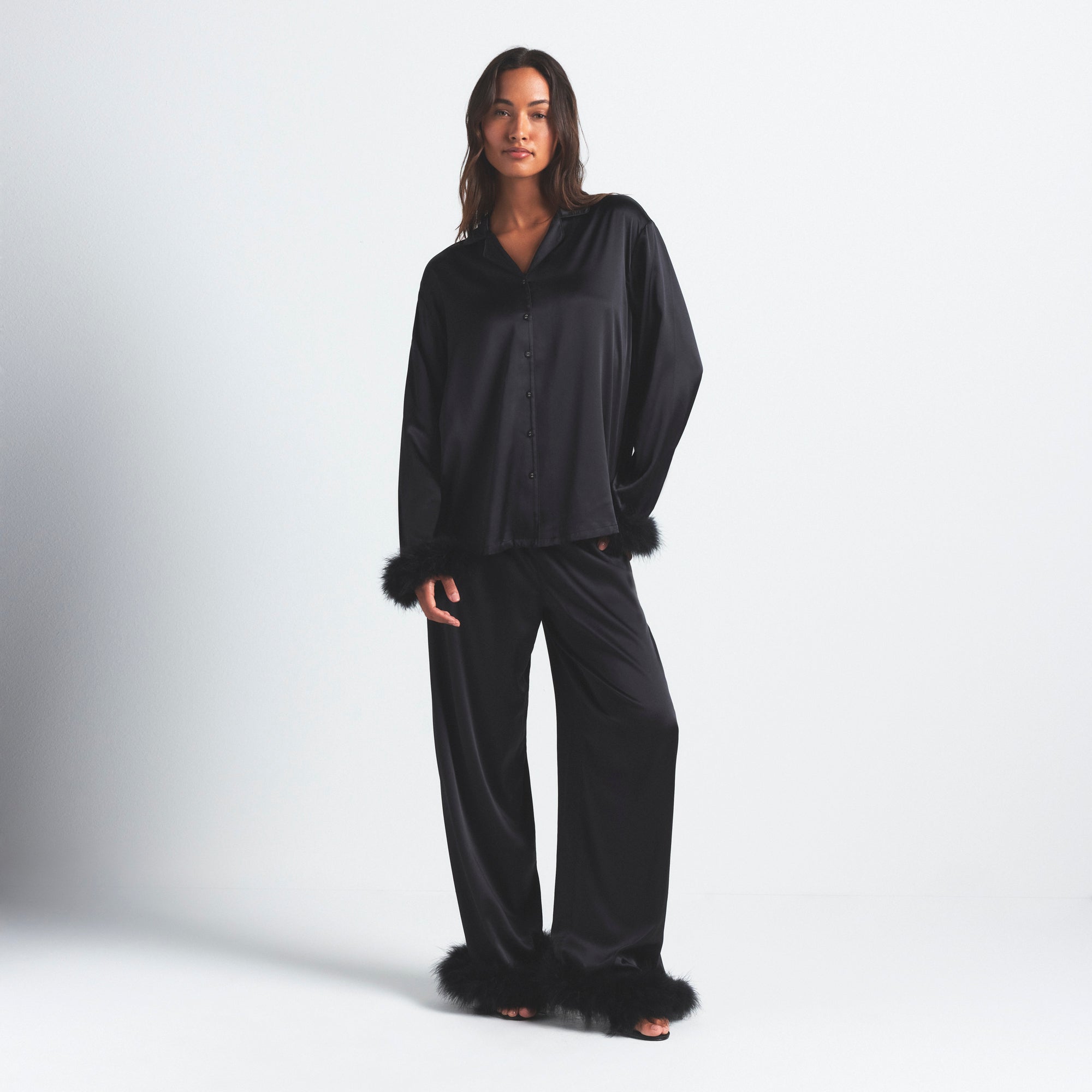 FEATHER TRIM LONG SET