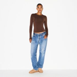LONG SLEEVE T-SHIRT