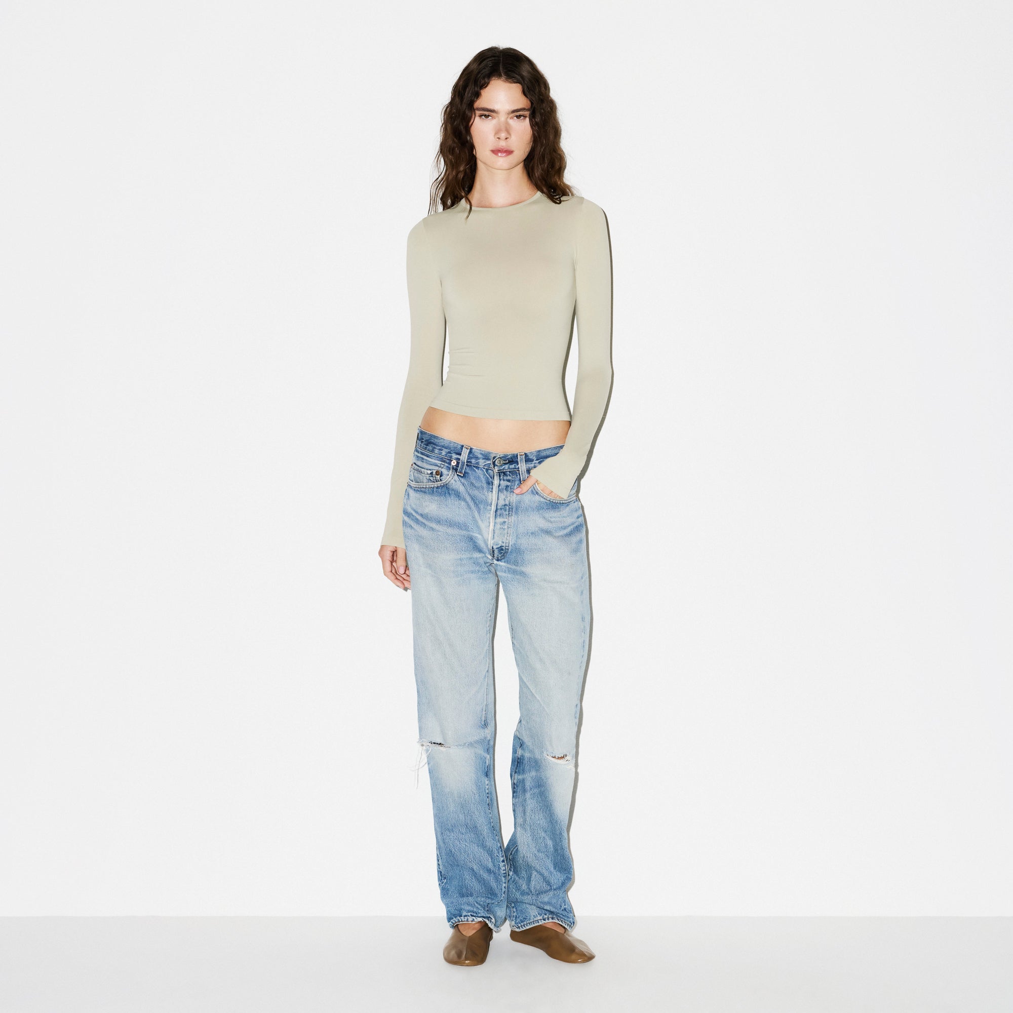 LONG SLEEVE T-SHIRT