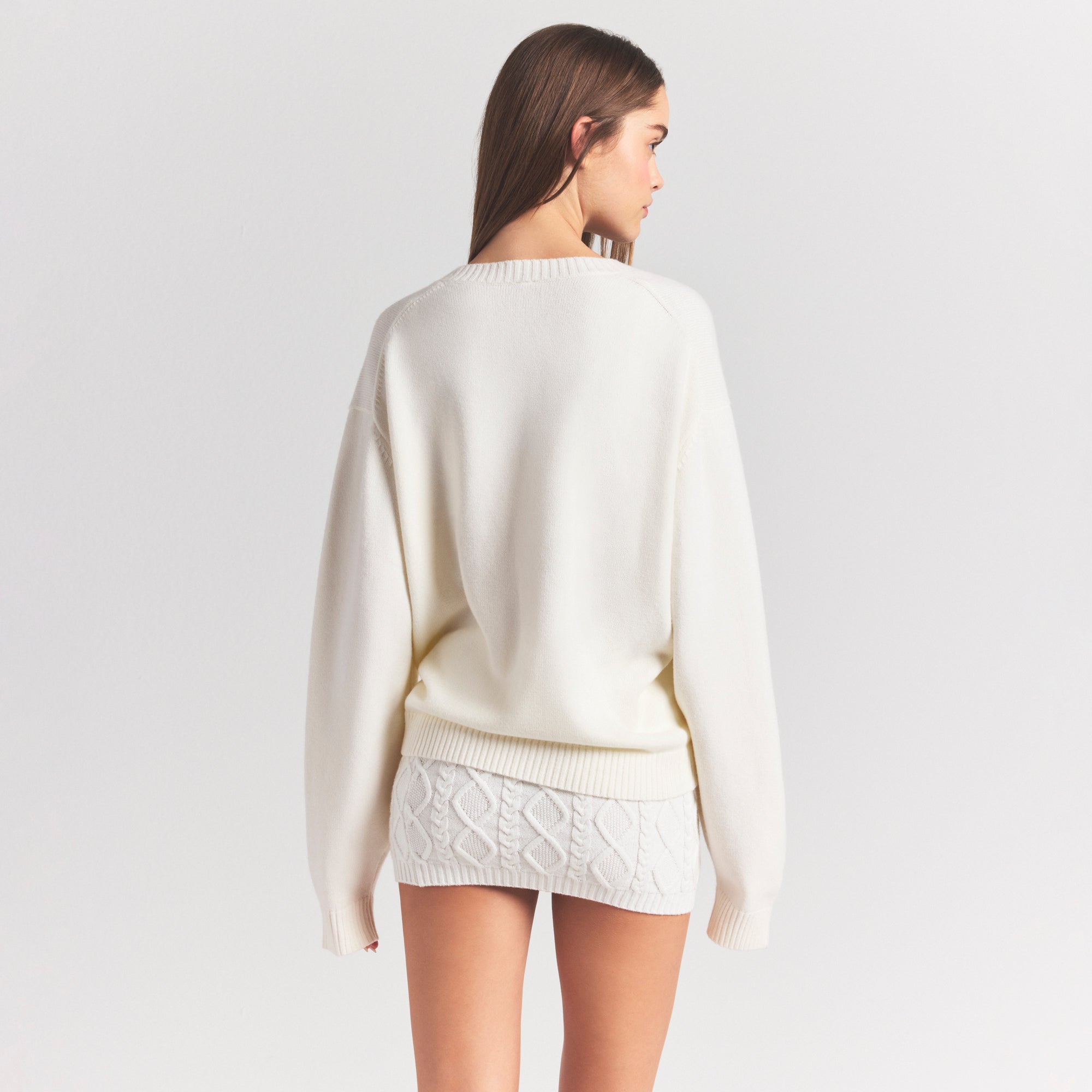 PULLOVER V NECK - Image 2