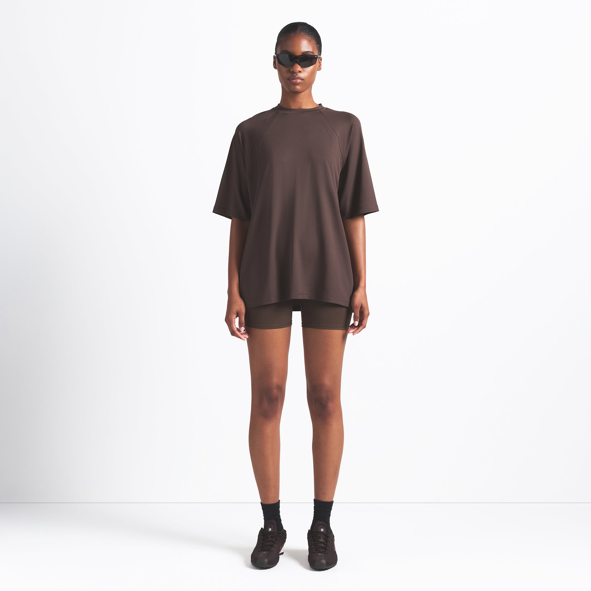OVERSIZED TEE