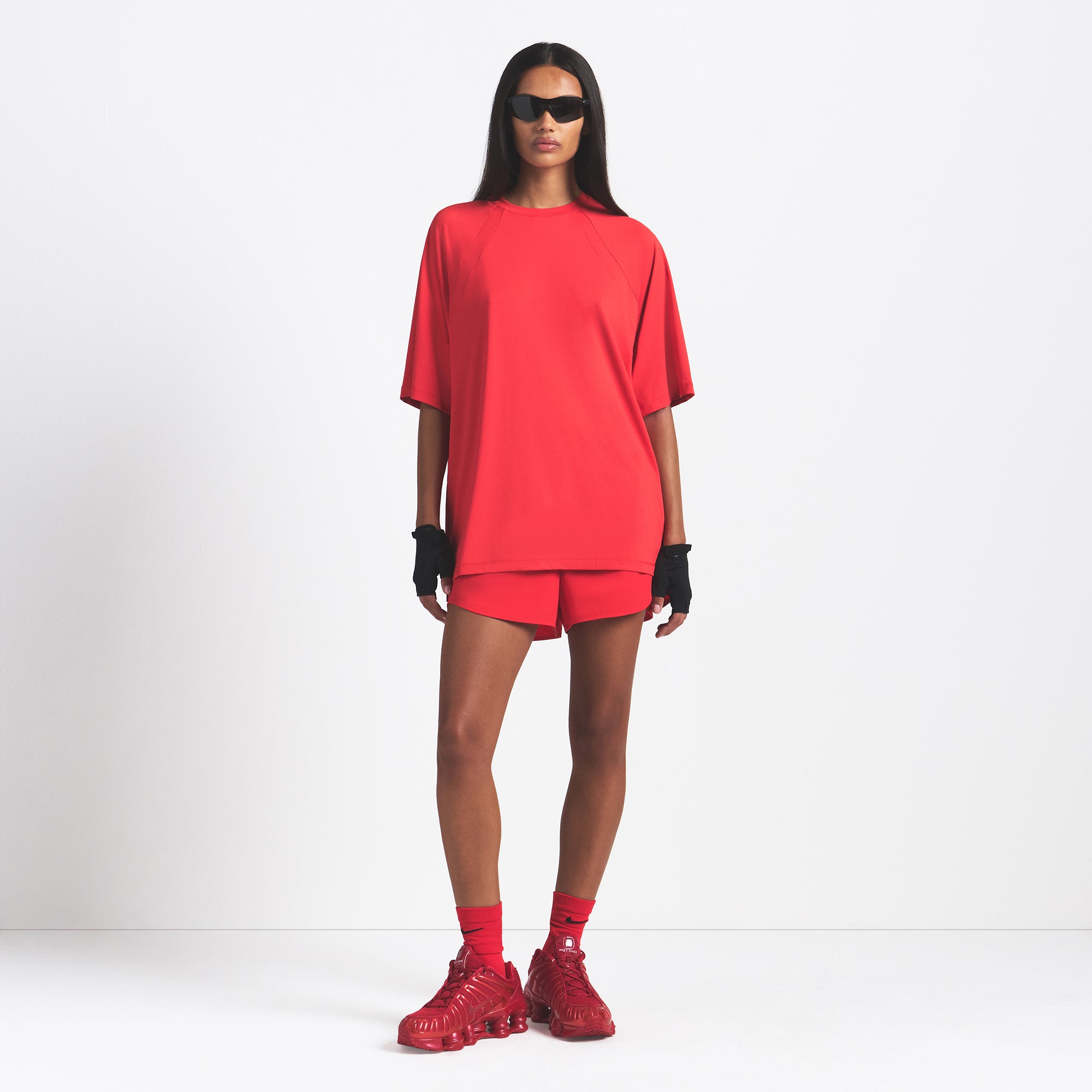 OVERSIZED TEE