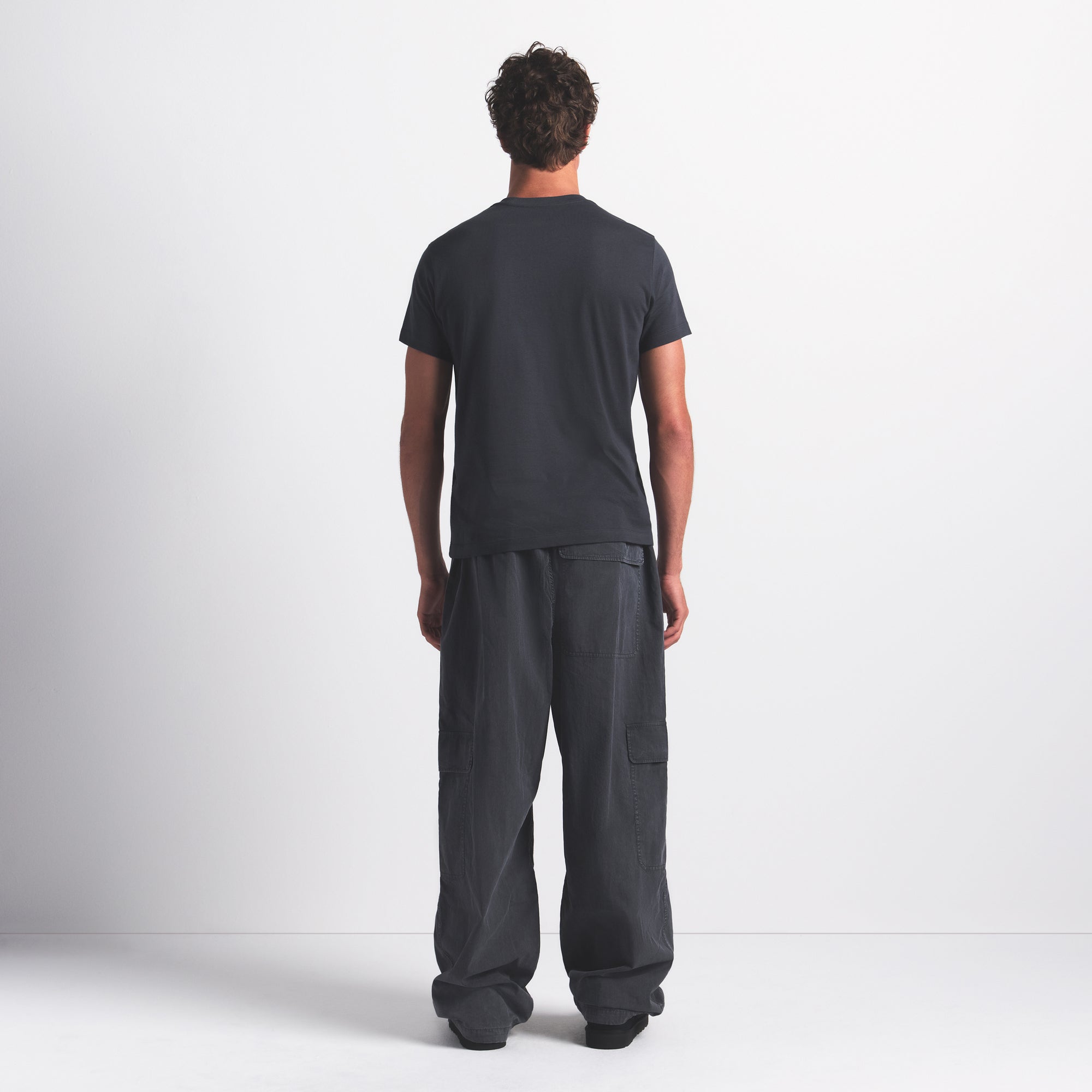 MENS CLASSIC T-SHIRT - Image 5