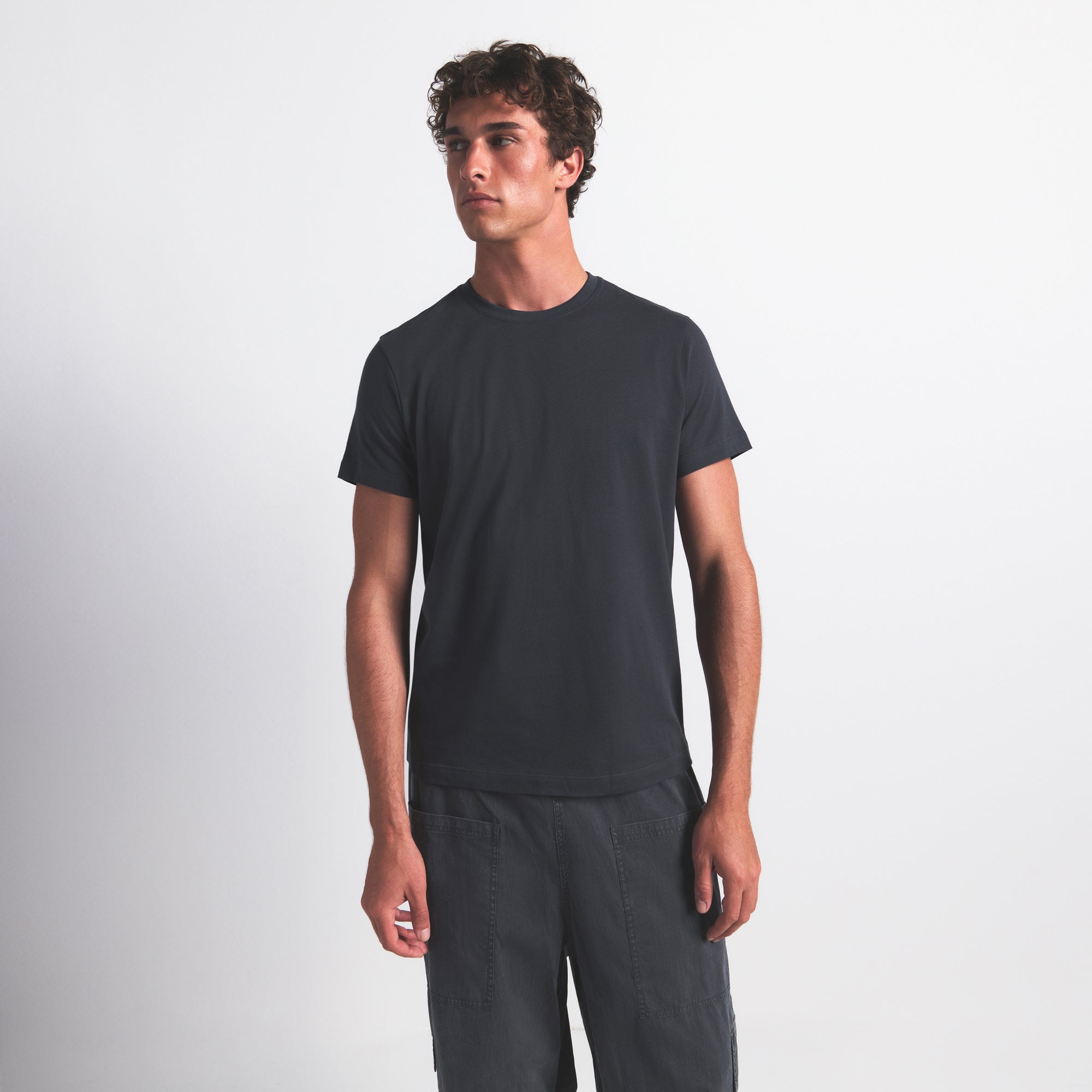 MENS CLASSIC T-SHIRT - Image 2