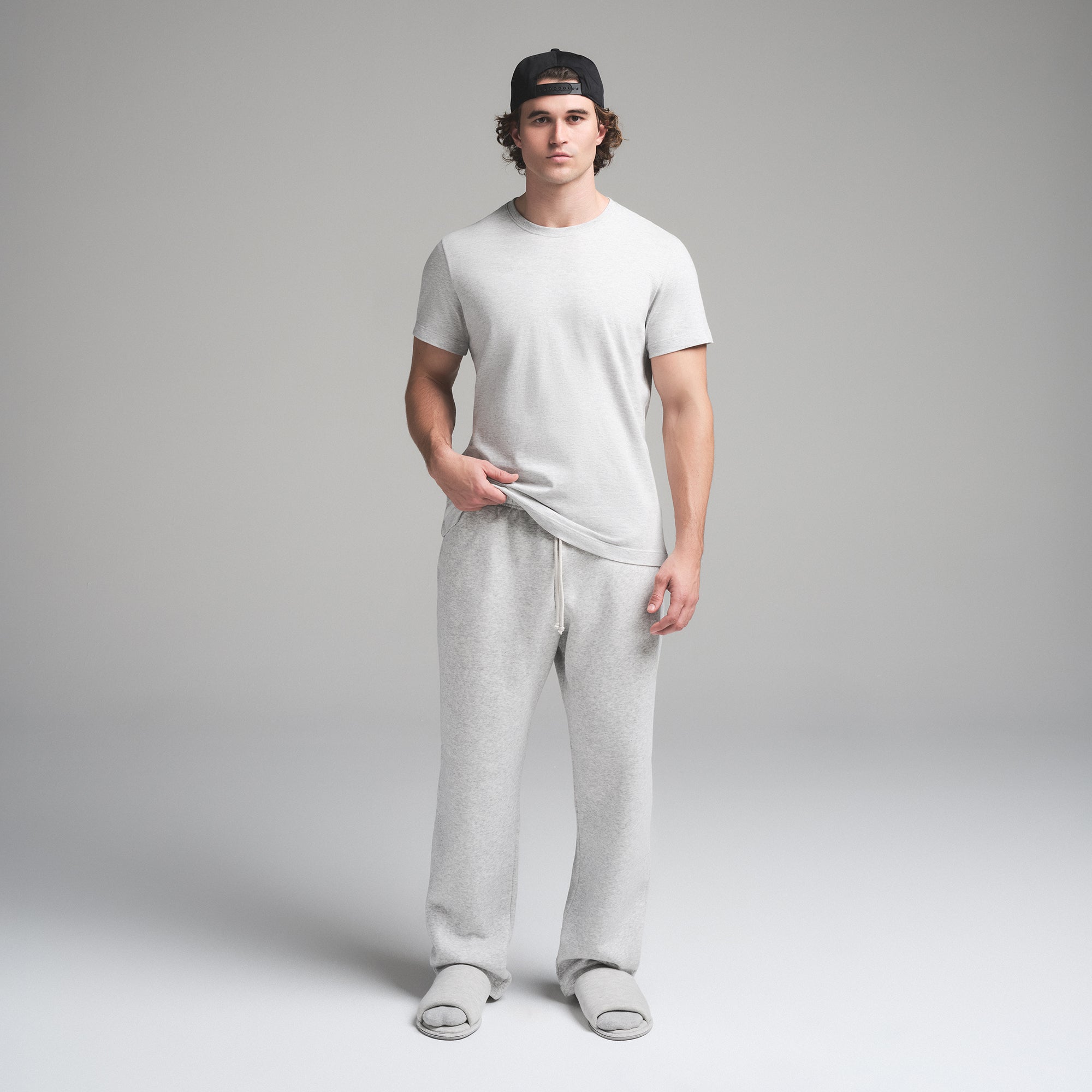MENS CLASSIC T-SHIRT - Image 3