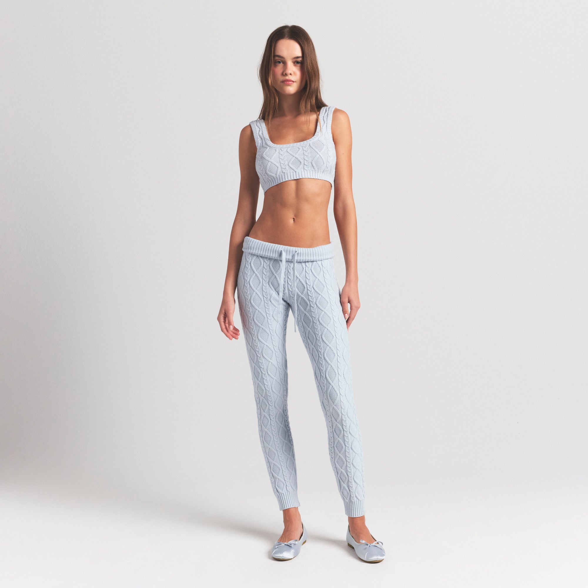 CABLE KNIT SCOOP BRALETTE - Image 3