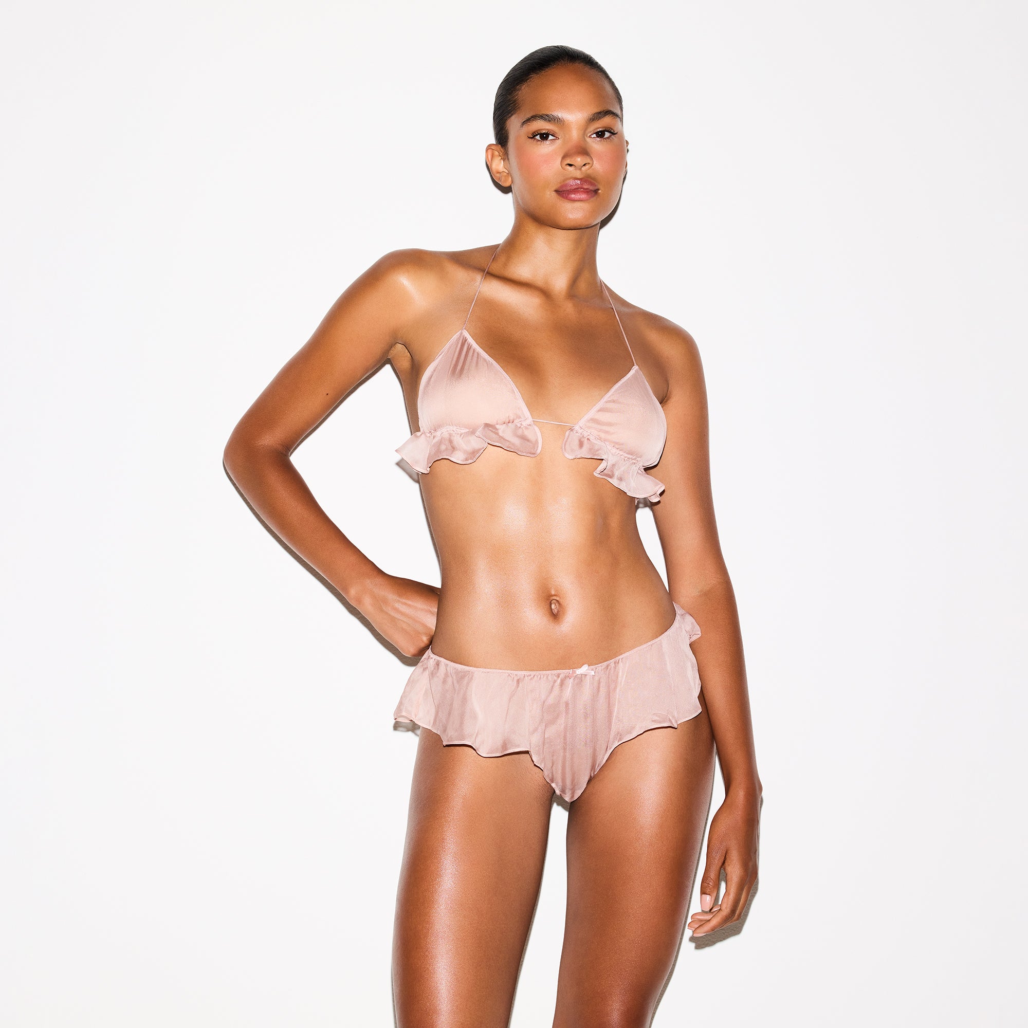 HALTER BRALETTE