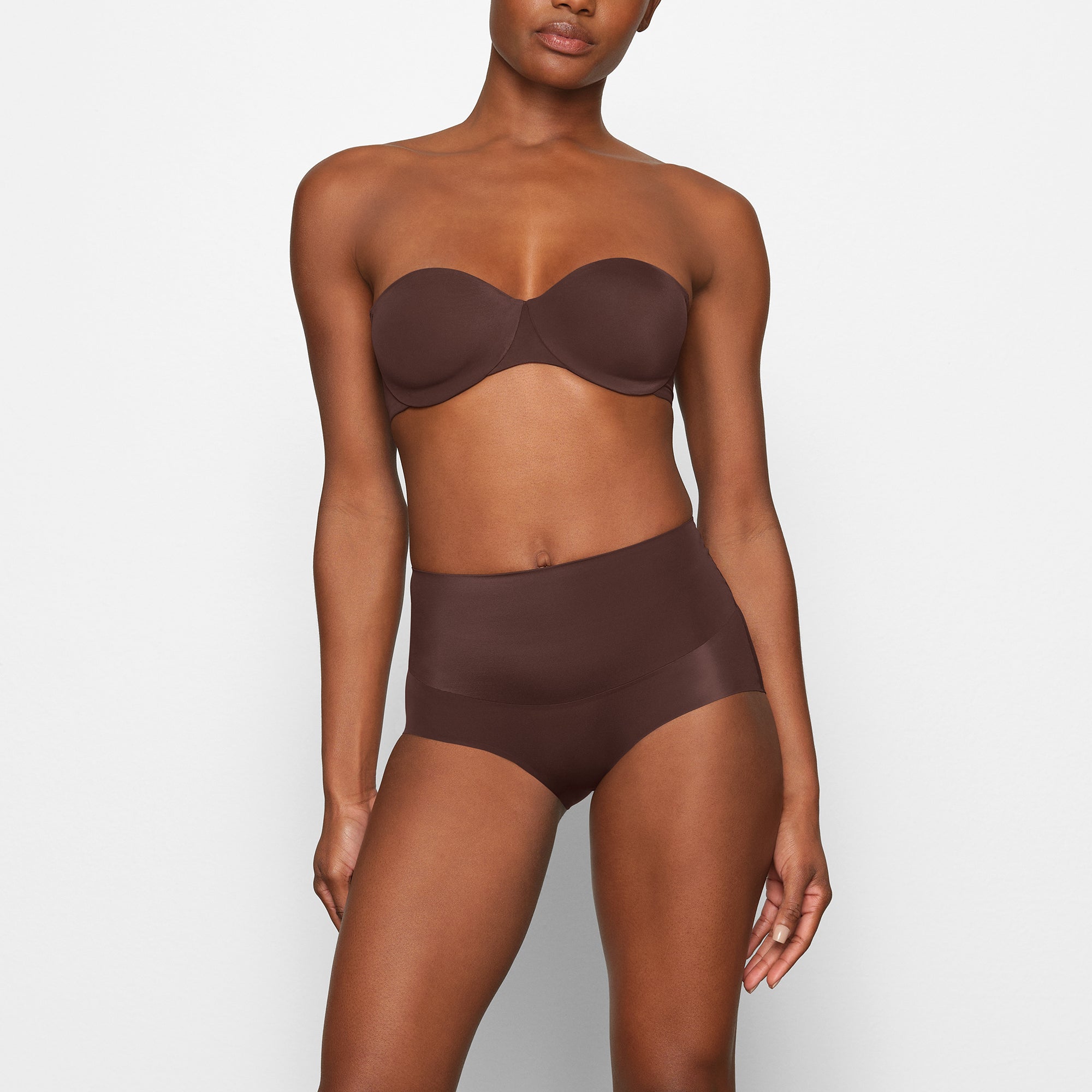 UNLINED STRAPLESS BRA