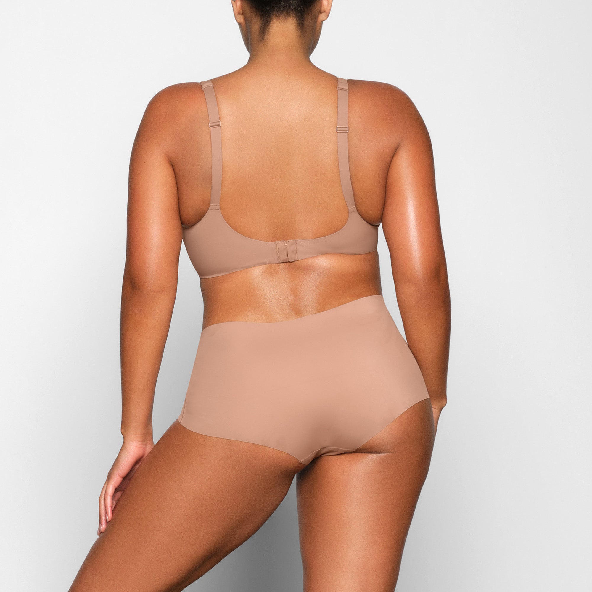 SCOOP BRALETTE - Image 3
