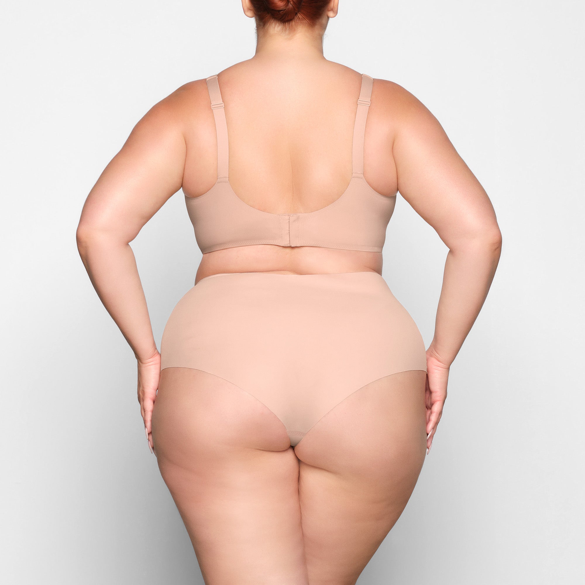 SCOOP BRALETTE - Image 3