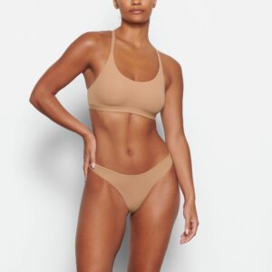 RACERBACK SCOOP BRALETTE