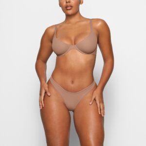 PLUNGE BRA