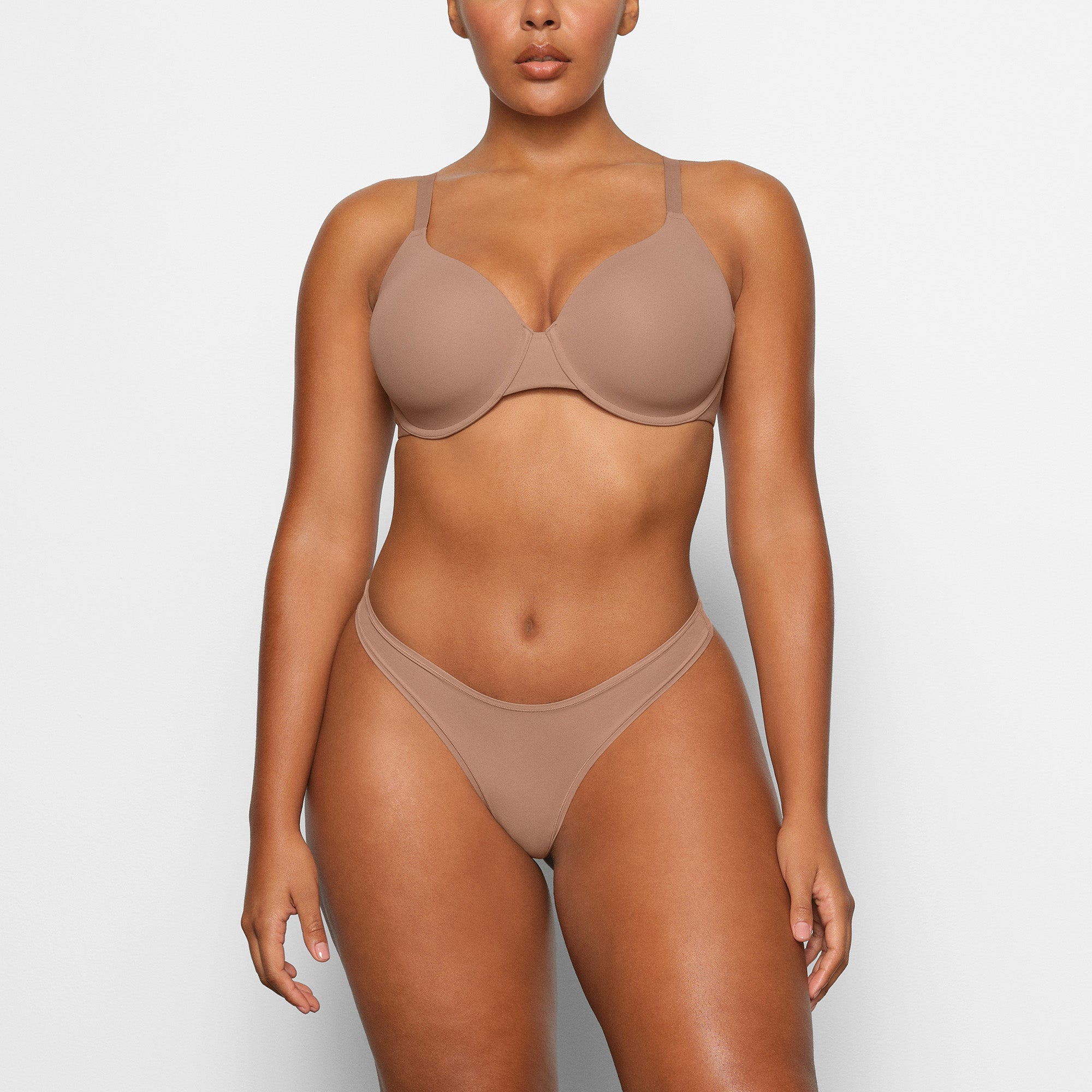 T-SHIRT BRA