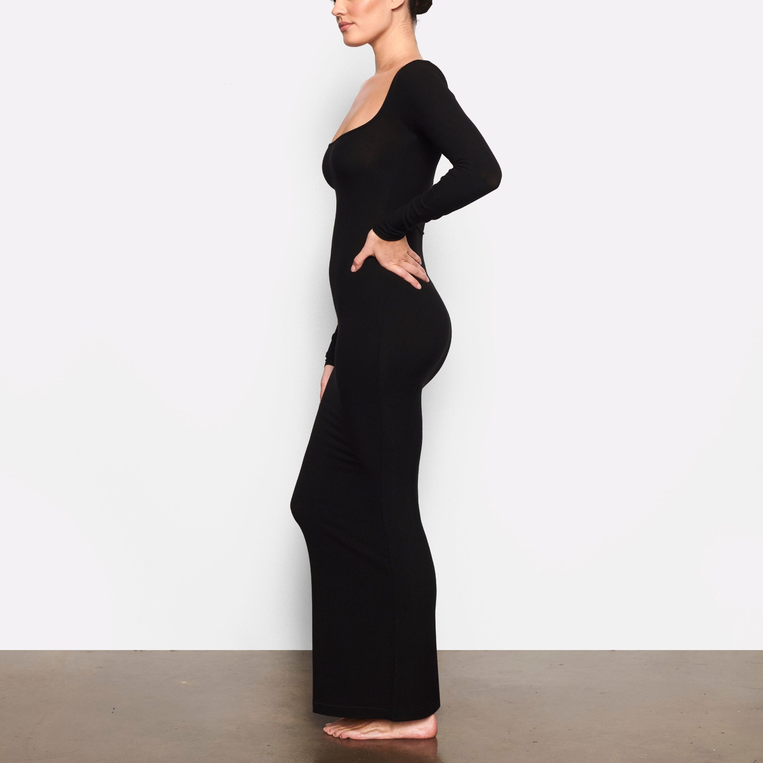 LONG SLEEVE DRESS - Image 2