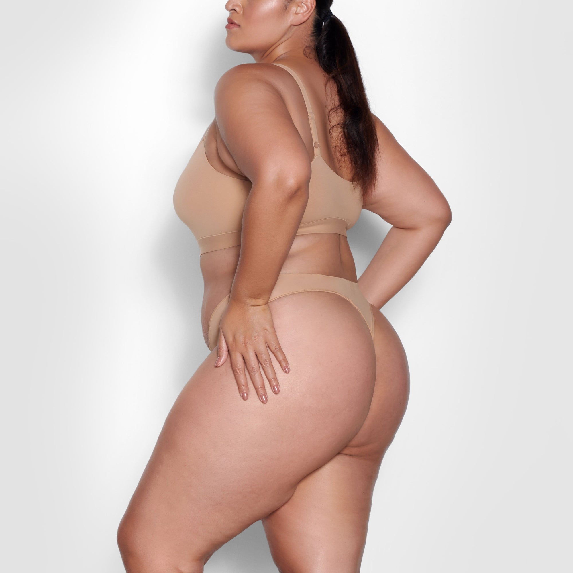 THONG - Image 2