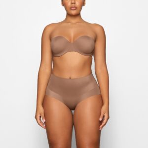 HIGH-WAISTED BRIEF