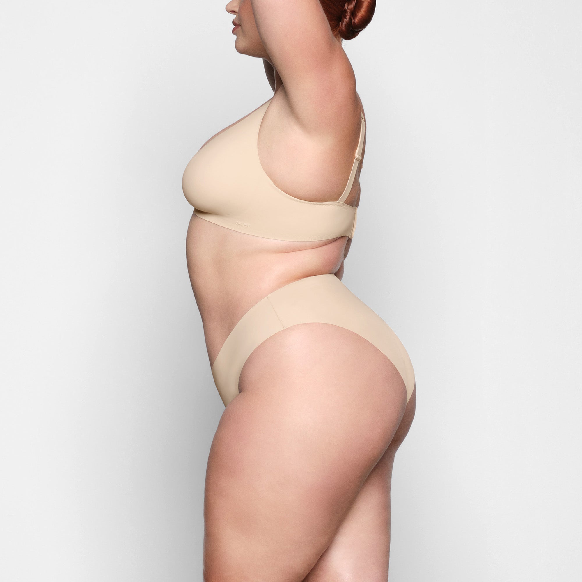 BIKINI - Image 2