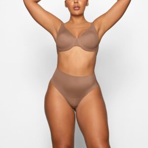 HIGH-WAISTED THONG