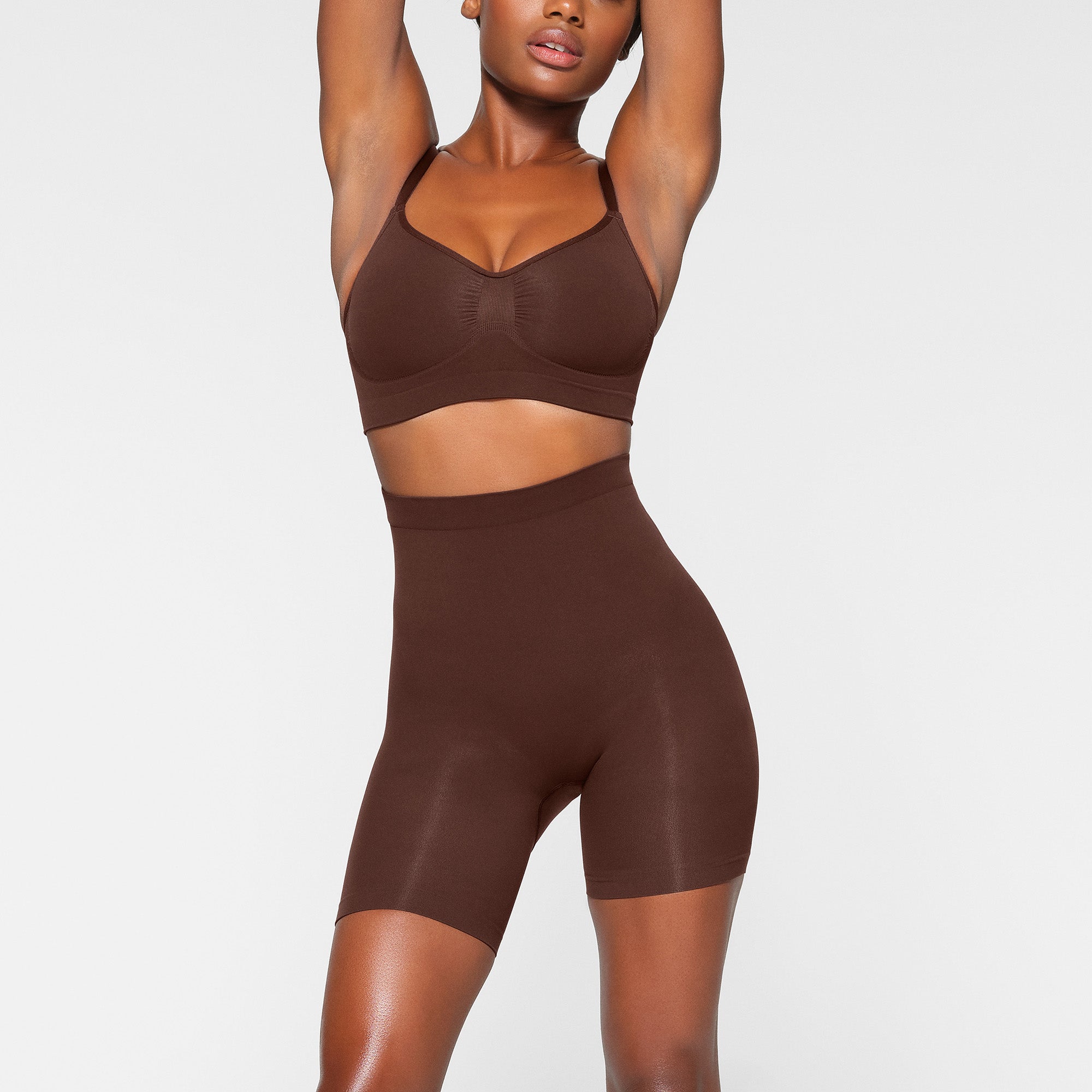 MID THIGH SHORT